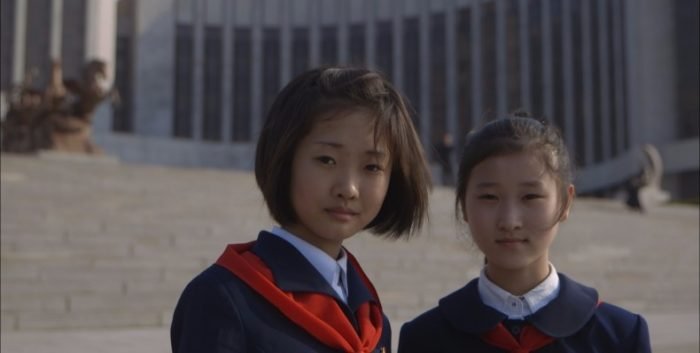 Peli o Manta. The Propaganda Game. Pyongyang