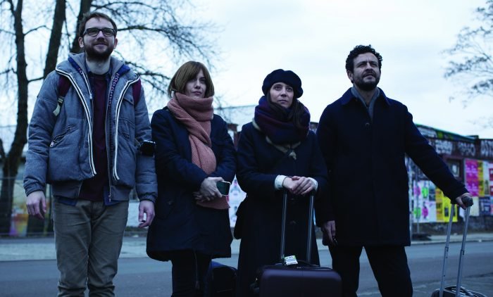 Las distancias. Peli o Manta. Visita sorpresa