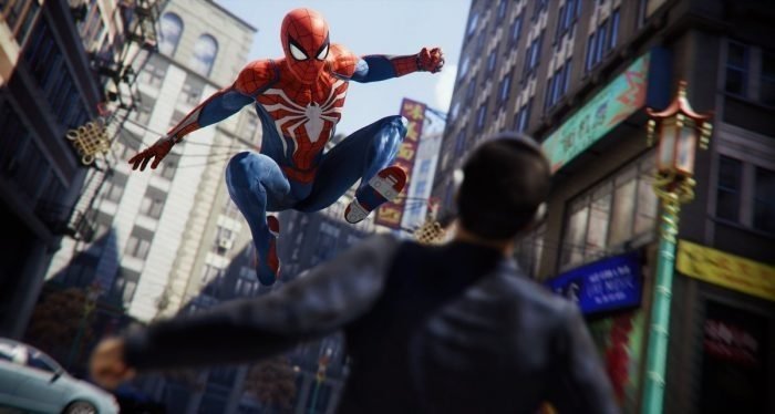 Peli o manta. Spiderman. Atacando