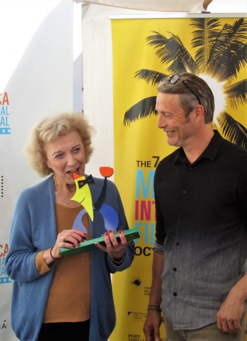 Peli o Manta. Marisa Paredes con hambre