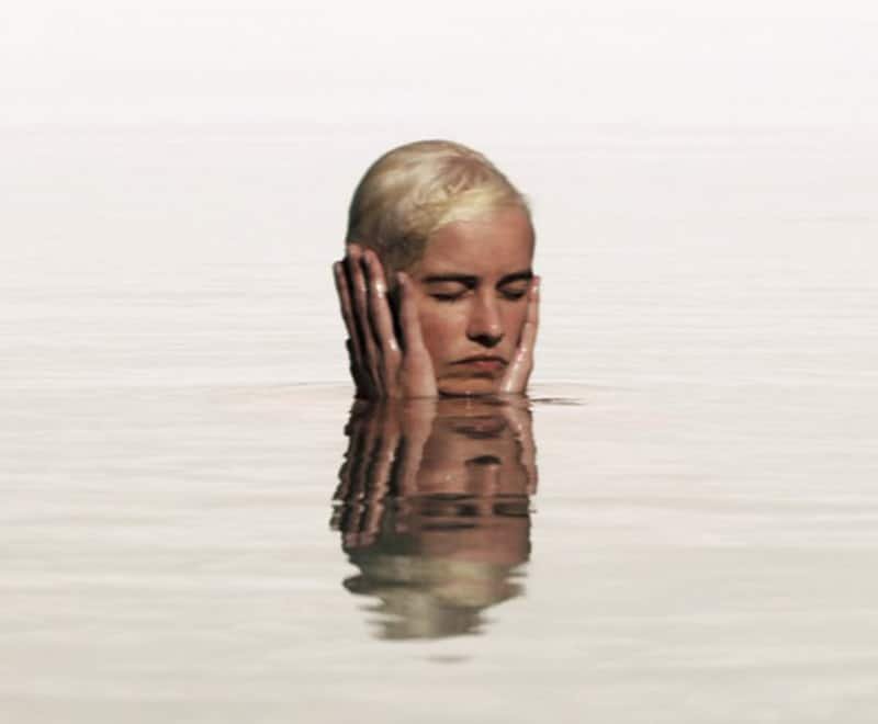 You Go to My Head. Peli o Manta. Cartel