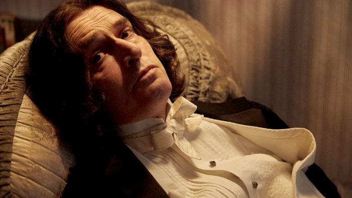 peli o manta. la importancia de llamarse Oscar Wilde.4