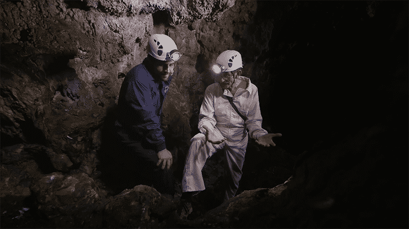 Peli o Manta. Dorothea y el Myotragus. Paleontólogos