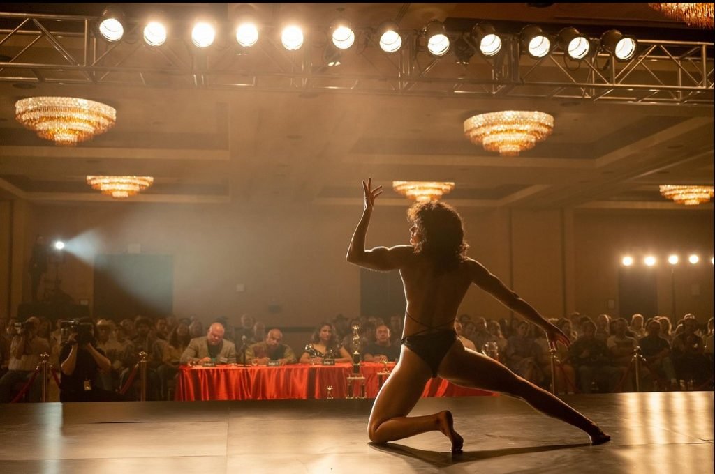 Peli o manta. Sangre en los labios.