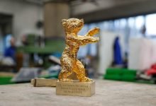 Foto estatuilla oso de oro. peliomanta. ganadoras del Oso de Oro Berlinale