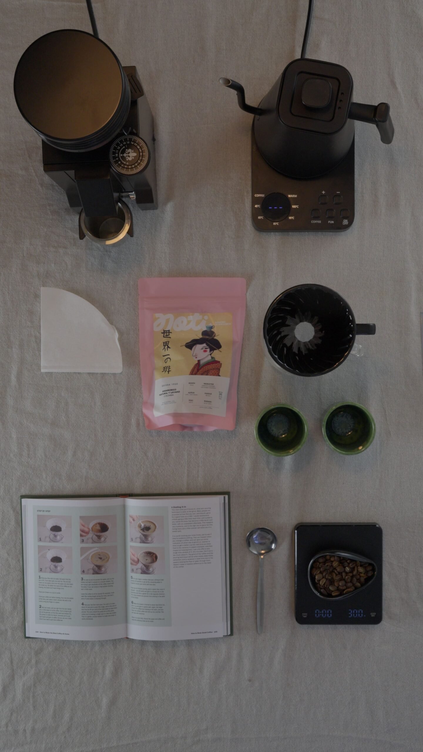 Perfect Days y café Peli o Manta setup de todo lo necesario para hacer pour-over